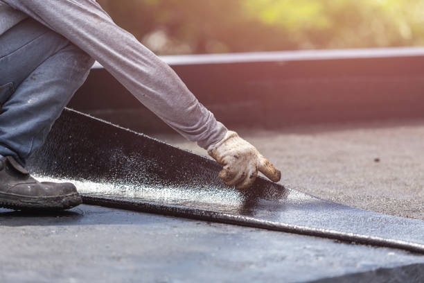 Professional Crawl Space Encapsulation technician working in Canton, IL